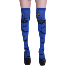 Cargar imagen en el visor de la galería, Calcetines de compresión para Halloween -Murciélagos y luna - Ozerty